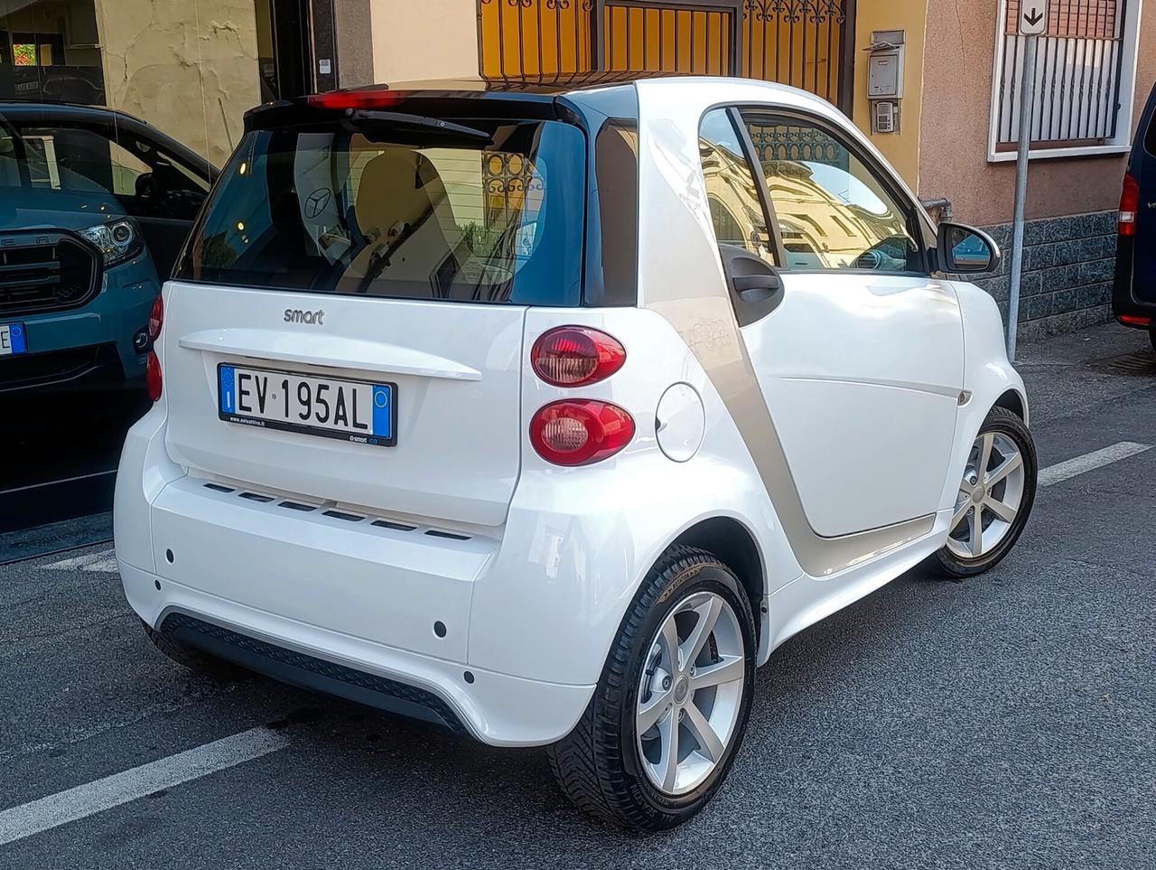 Smart ForTwo 1.0 Turbo 84cv Passion con Servosterzo