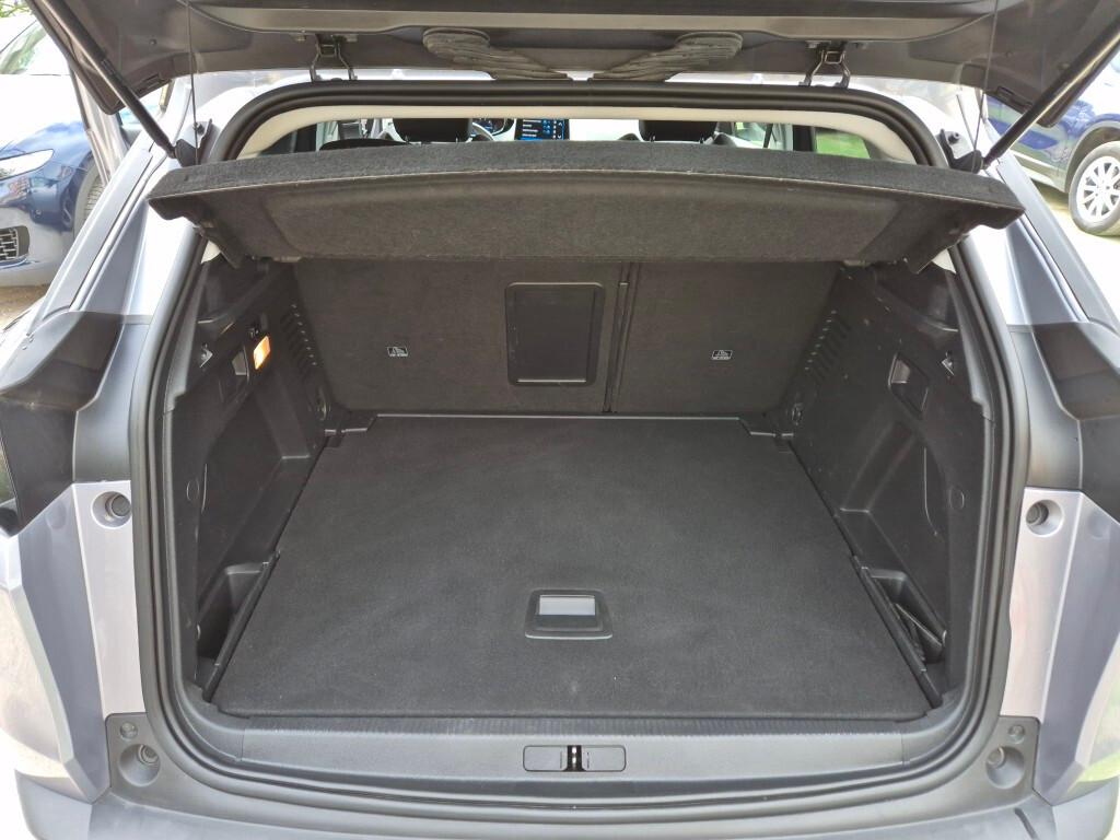 Peugeot 3008 BlueHDi 130 S&S EAT8 CERCHI-18