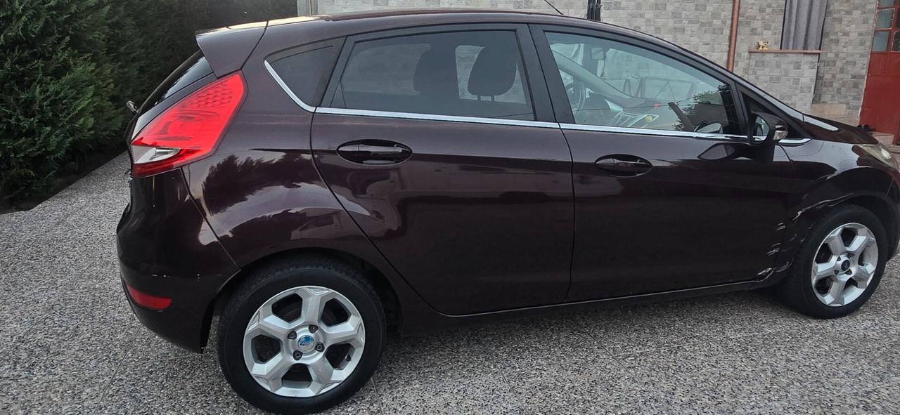 Ford Fiesta Fiesta+ 1.6 TDCi 95CV 5 porte