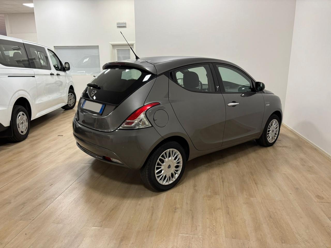 Lancia Ypsilon 1.3 MJT 16V 95 CV 5 porte S&S