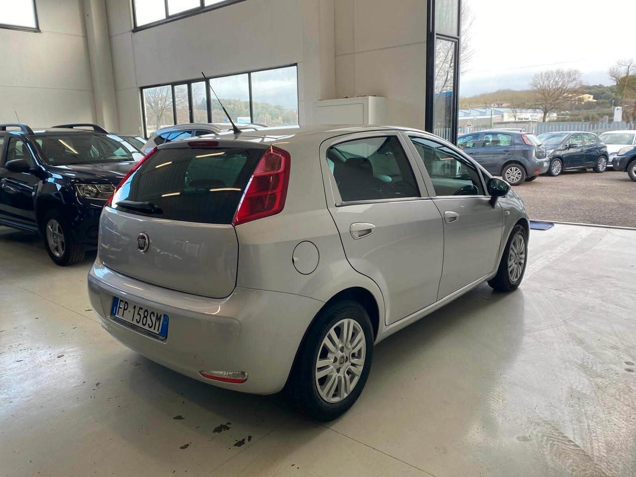 Fiat Punto 1.3 MJT II S&S 95 CV 5 porte Street