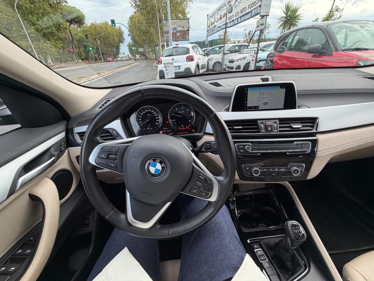Bmw X2 sDrive18d Business Tetto Cambio Manuale Pelle Pack luci