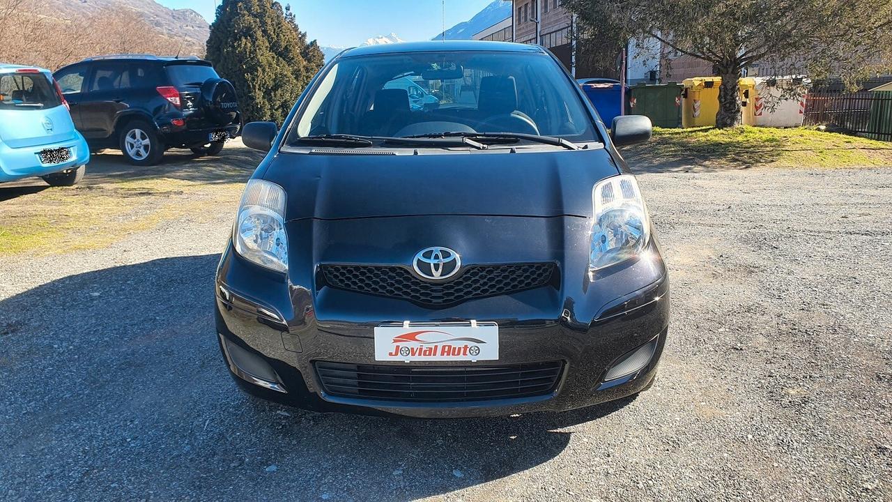 Toyota Yaris 1.0 NEOPATENTATI