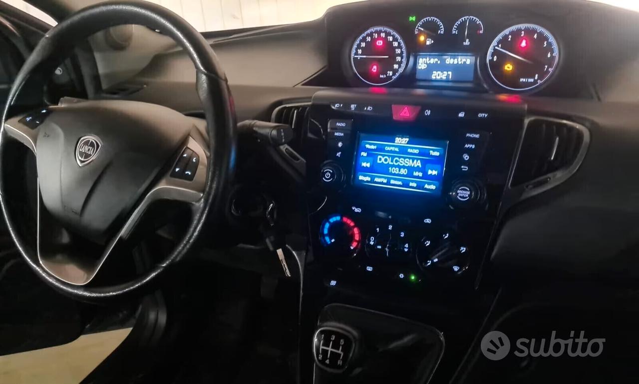 Lancia Ypsilon 1.2 BENZ - 2017 - KM. 111.000