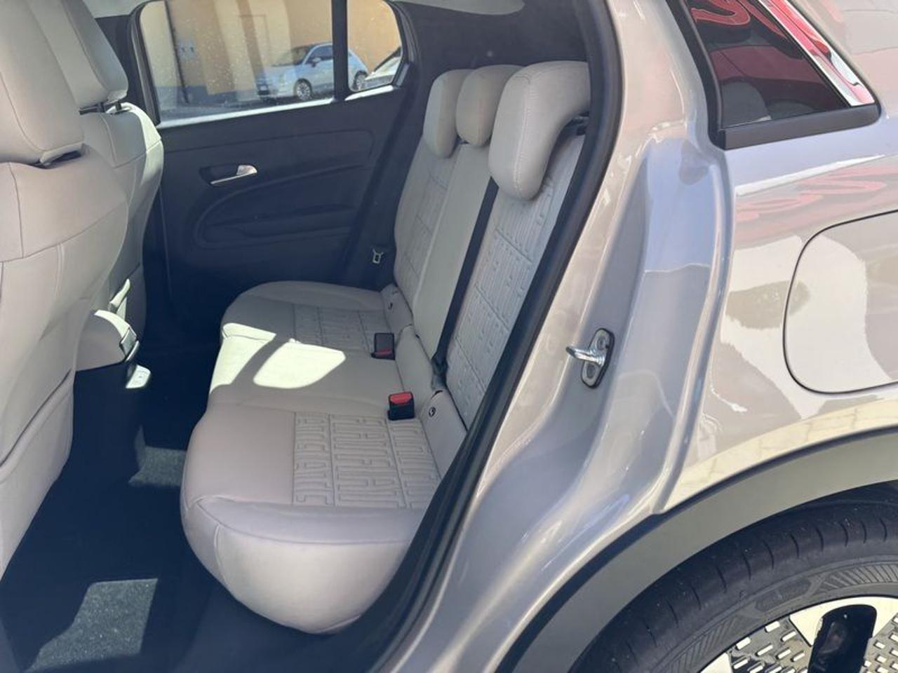 Fiat 600 Hybrid 110 CV DCT MHEV La Prima LED-CAM-18"