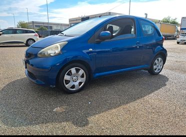 Toyota Aygo 1.0 12V VVT-i 3 porte Sol