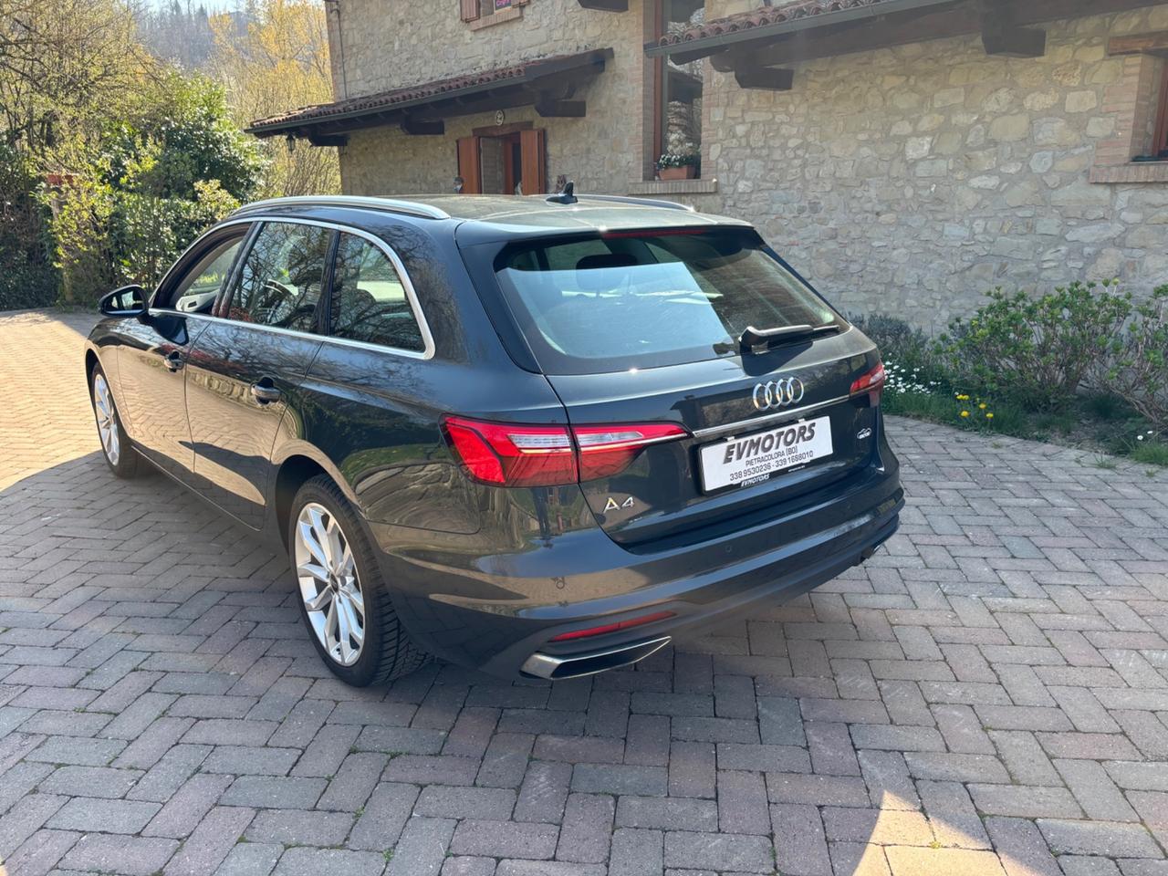 Audi A4 Avant 30 TDI/136 CV S tronic SW
