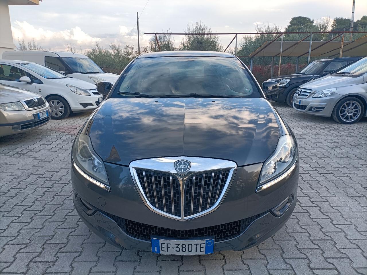 Lancia Delta 1.6 MJT DPF Oro
