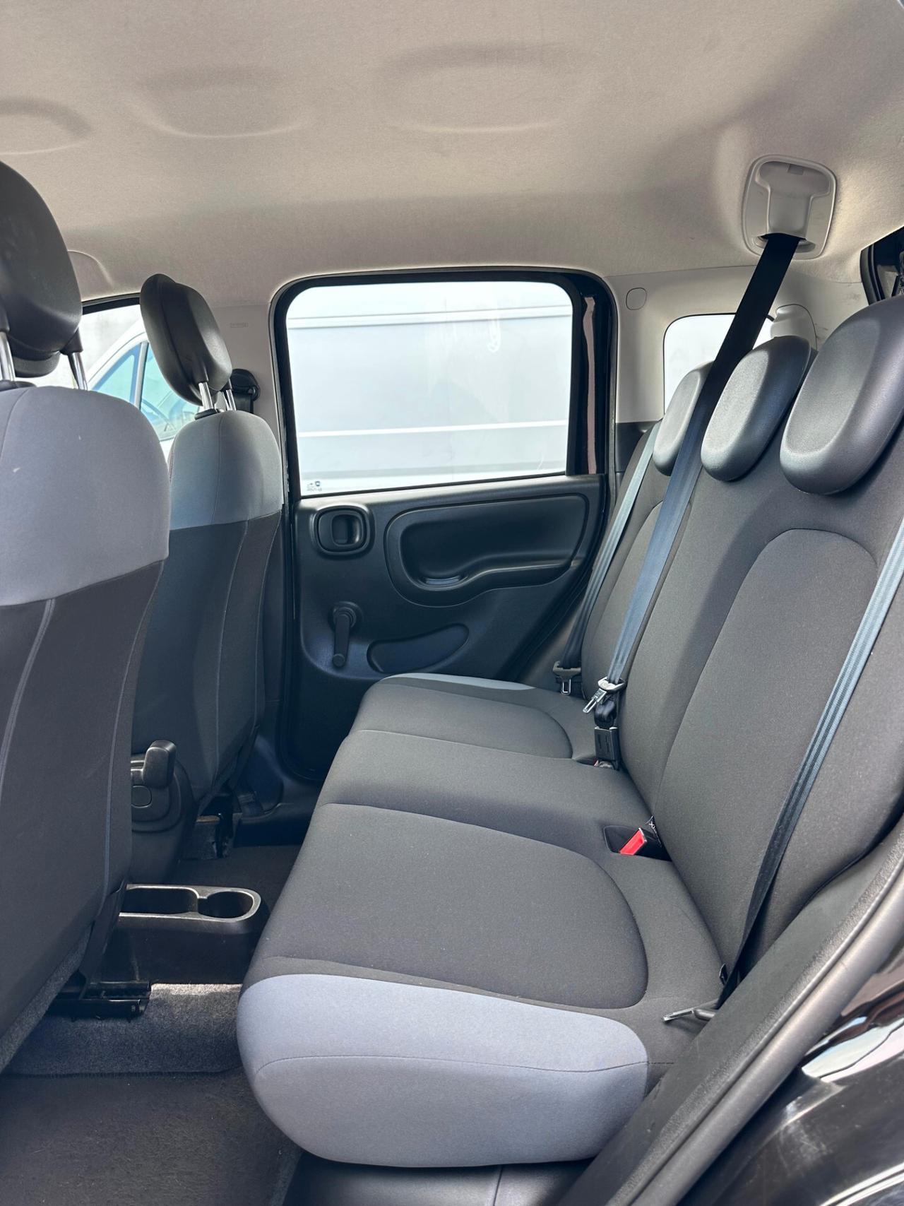 Fiat Panda 1.2 Easy 69cv 2020 Neopatentati Nera