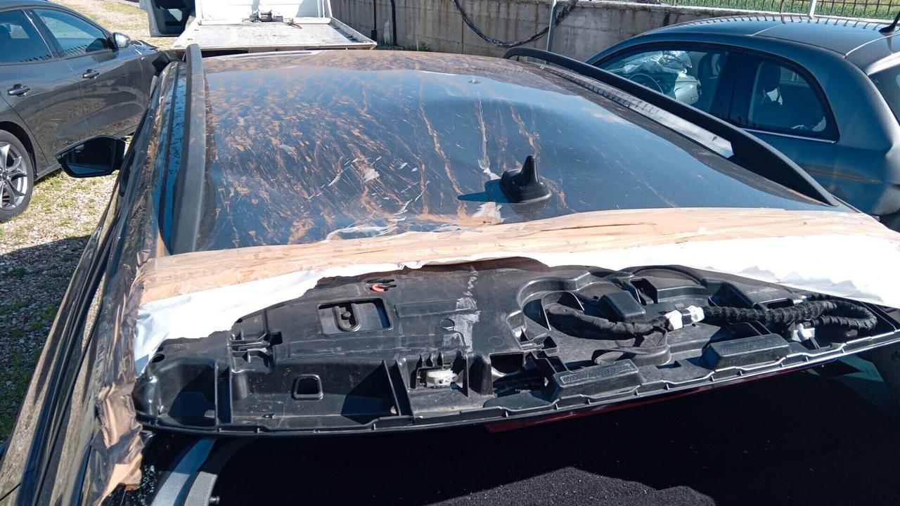 Skoda Kamiq 1.0 TSI Ambition SINISTRATA