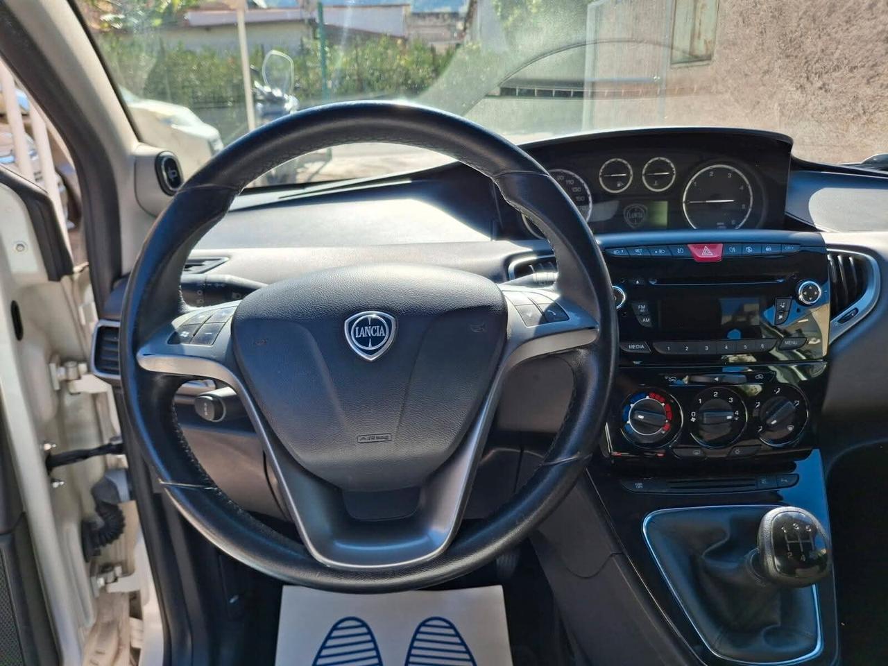 Lancia Ypsilon 1.3 MJT 16V 95 CV 5 porte S&S Gold