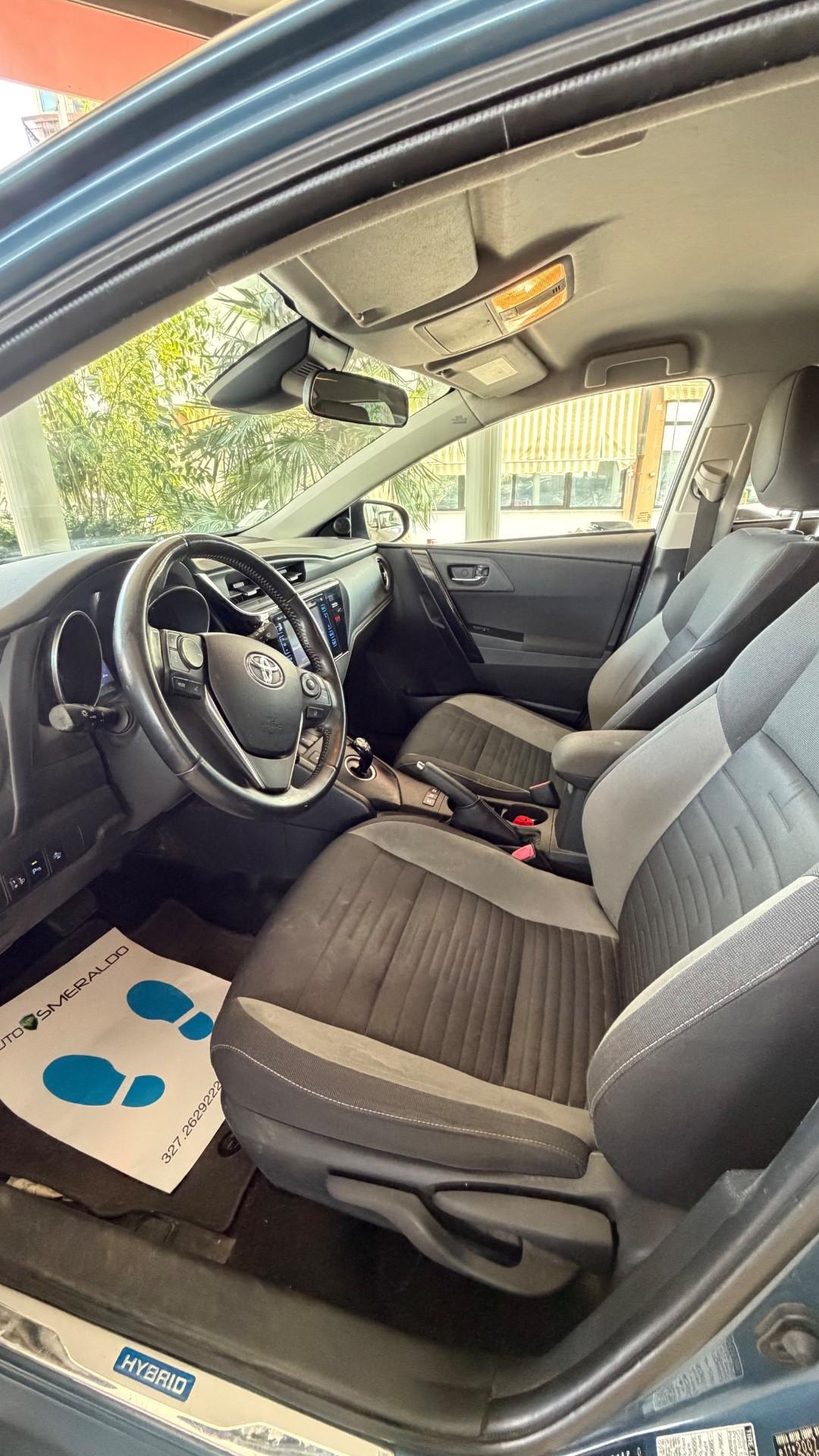 Toyota Auris Touring Sports 1.8 Hybrid Active