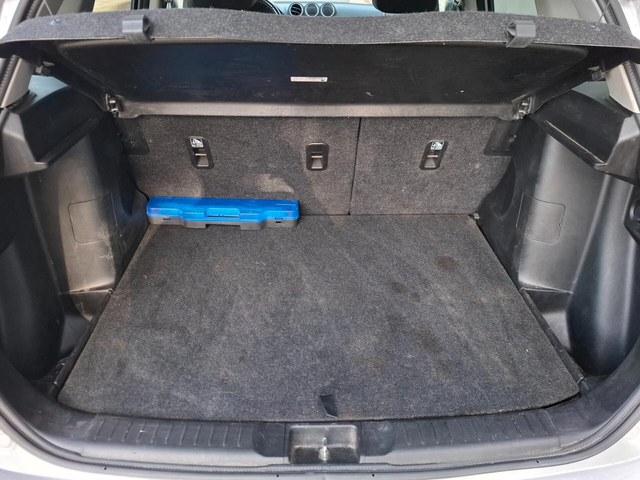 Suzuki Vitara 1.4 Hybrid Top