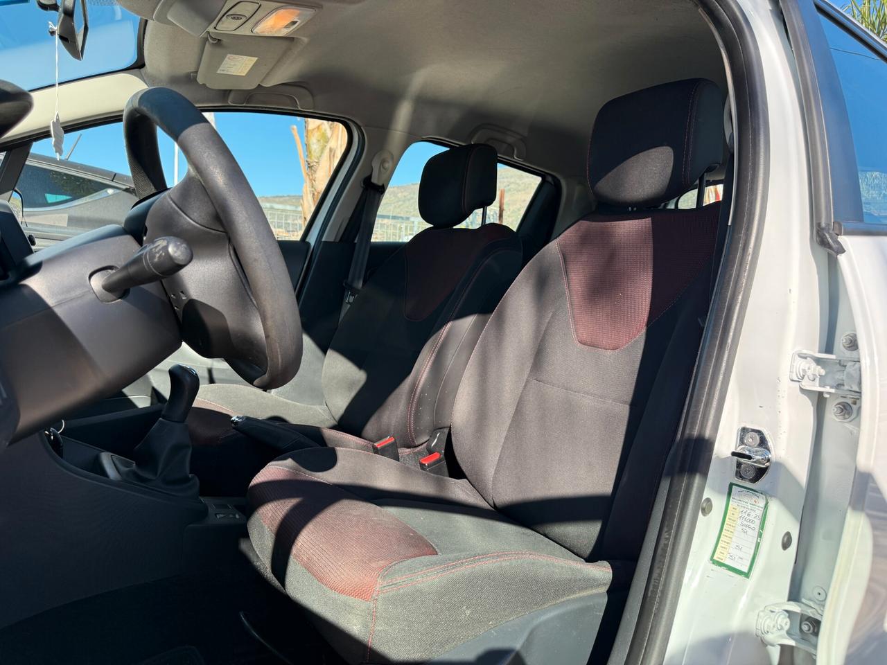 RENAULT CLIO ANNO 2014 1.2 BENZINA 75 CV