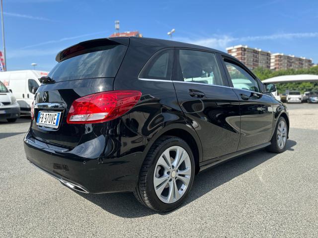 MERCEDES-BENZ B 180 d Automatic Premium