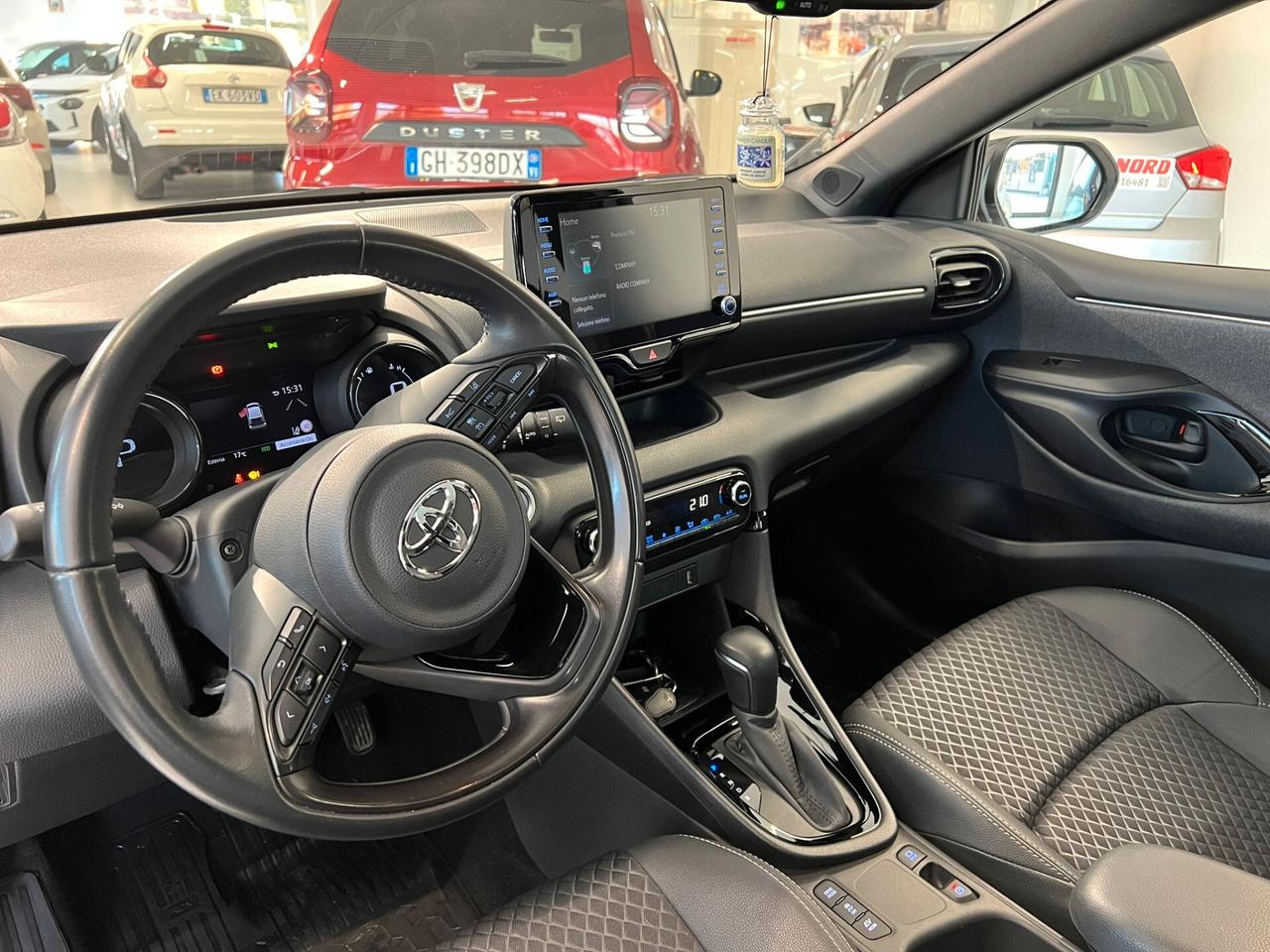 Toyota Yaris 1.5 Hybrid 5 porte Lounge/ IBRIDA / GARANZIA 10 ANNI