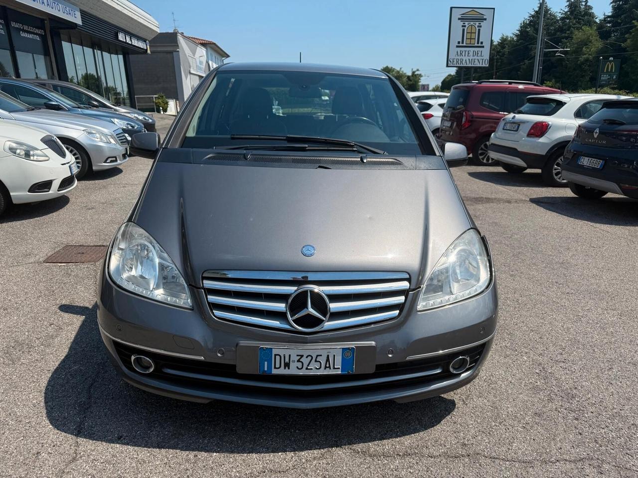 Mercedes-benz A 160 BlueEFFICIENCY Elegance