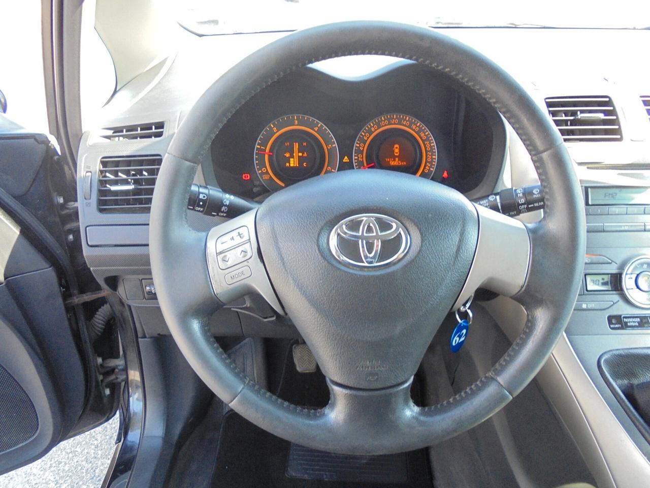 Toyota Auris 1.4 D-4D 5 porte Sol