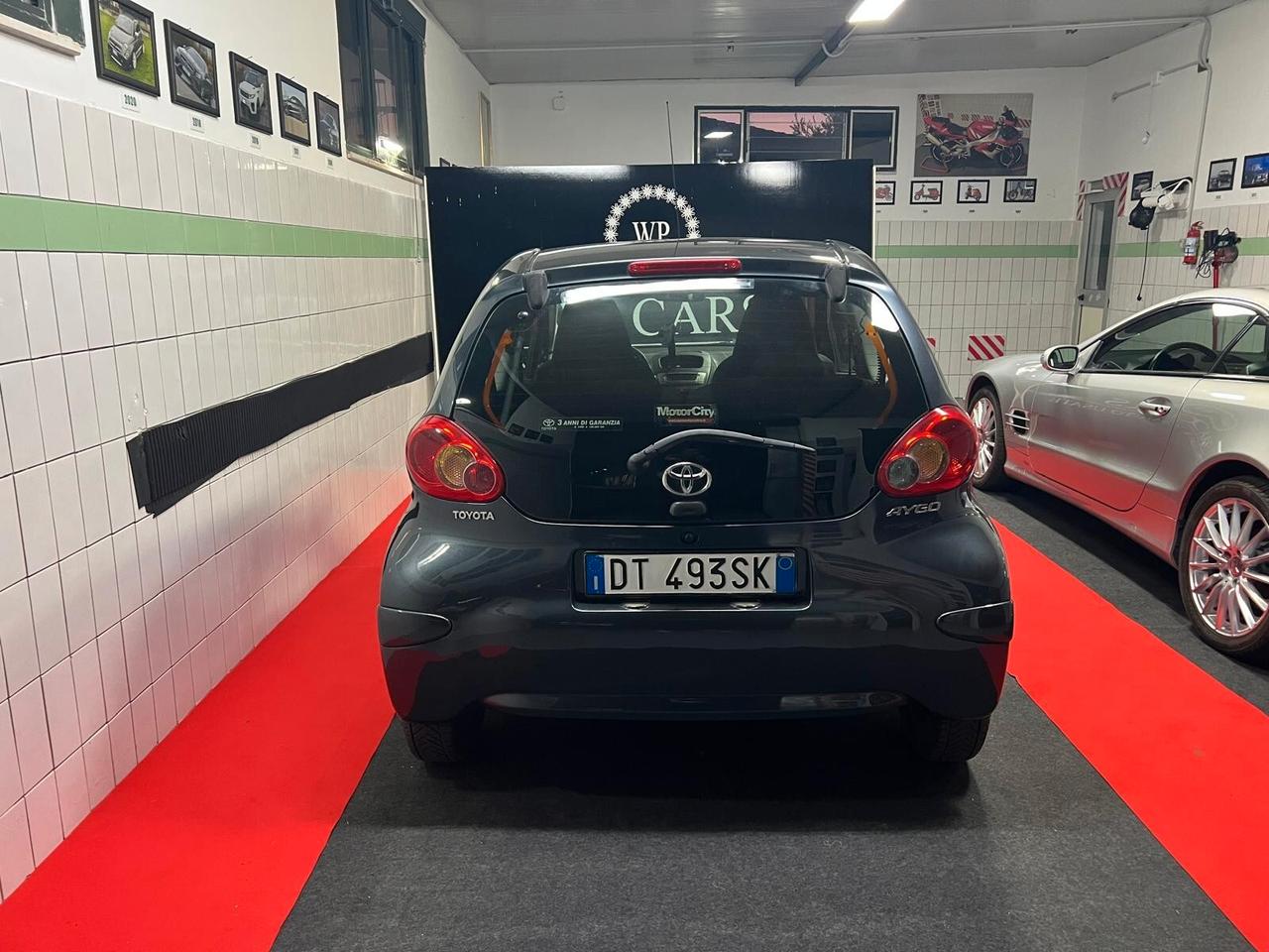 Toyota Aygo 1.0 12V VVT-i 3 porte Sol