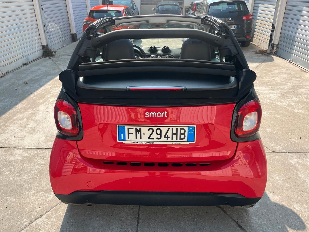 Smart ForTwo 70 1.0 CABRIO Passion OK NEOPATENTATI