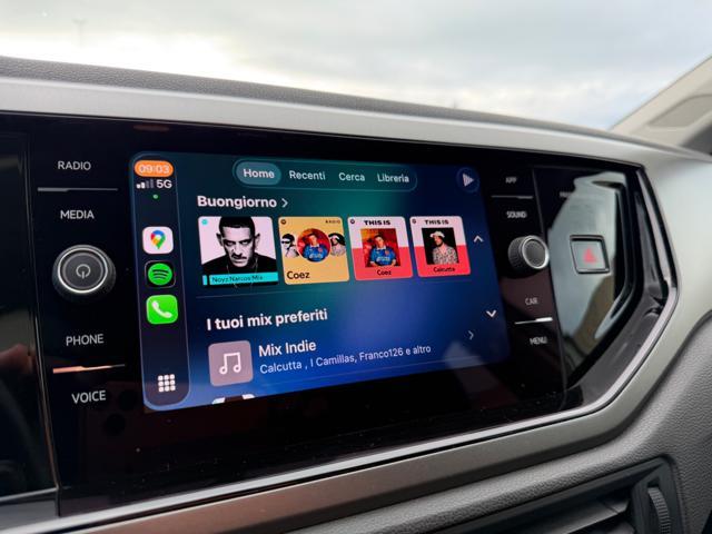VOLKSWAGEN Polo 1.0 NAVI CARPLAY APPLE&ANDROID+2PDC+CLIMATRONIC