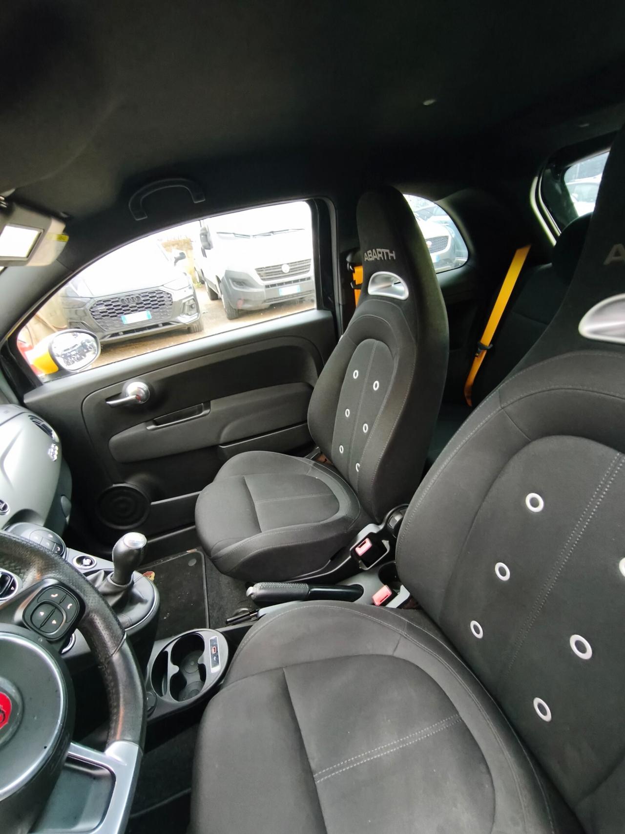 Abarth 595 1.4 Turbo T-Jet 160 CV Pista