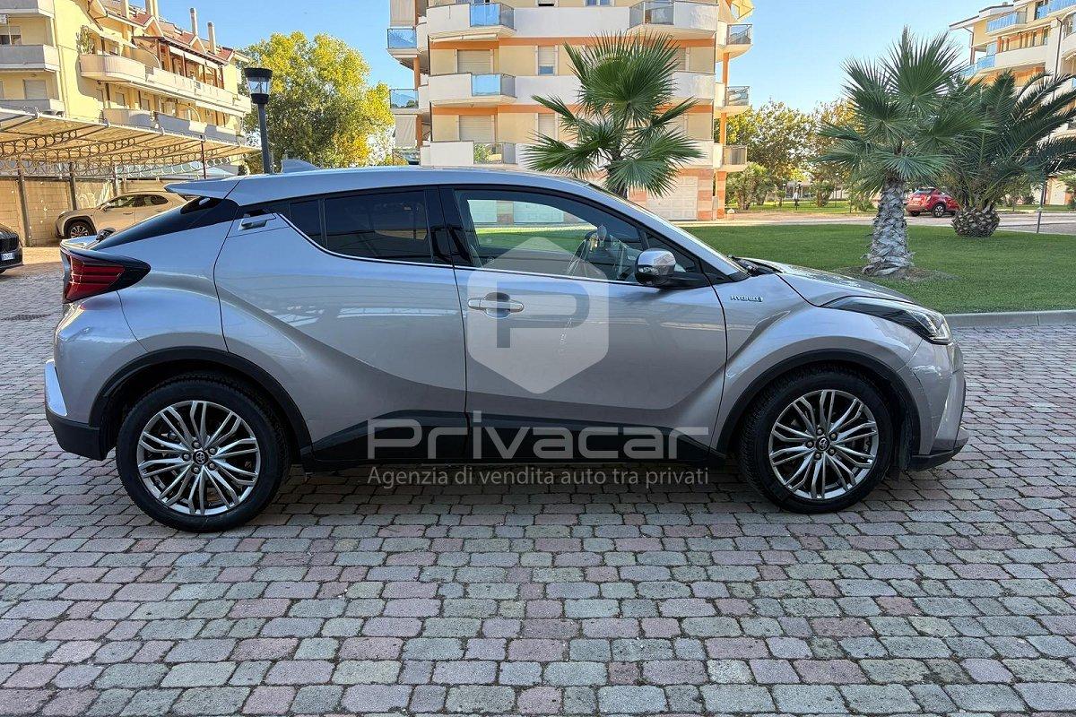TOYOTA C-HR 1.8 Hybrid E-CVT Trend