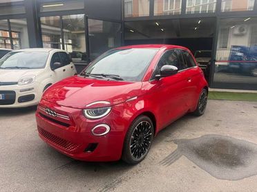 Fiat 500 1.0 Hybrid 65cv Icon + Pack Style Km Zero