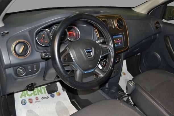 DACIA SANDERO - STEPWAY 1.5 dCI 5P AUTOMATICA