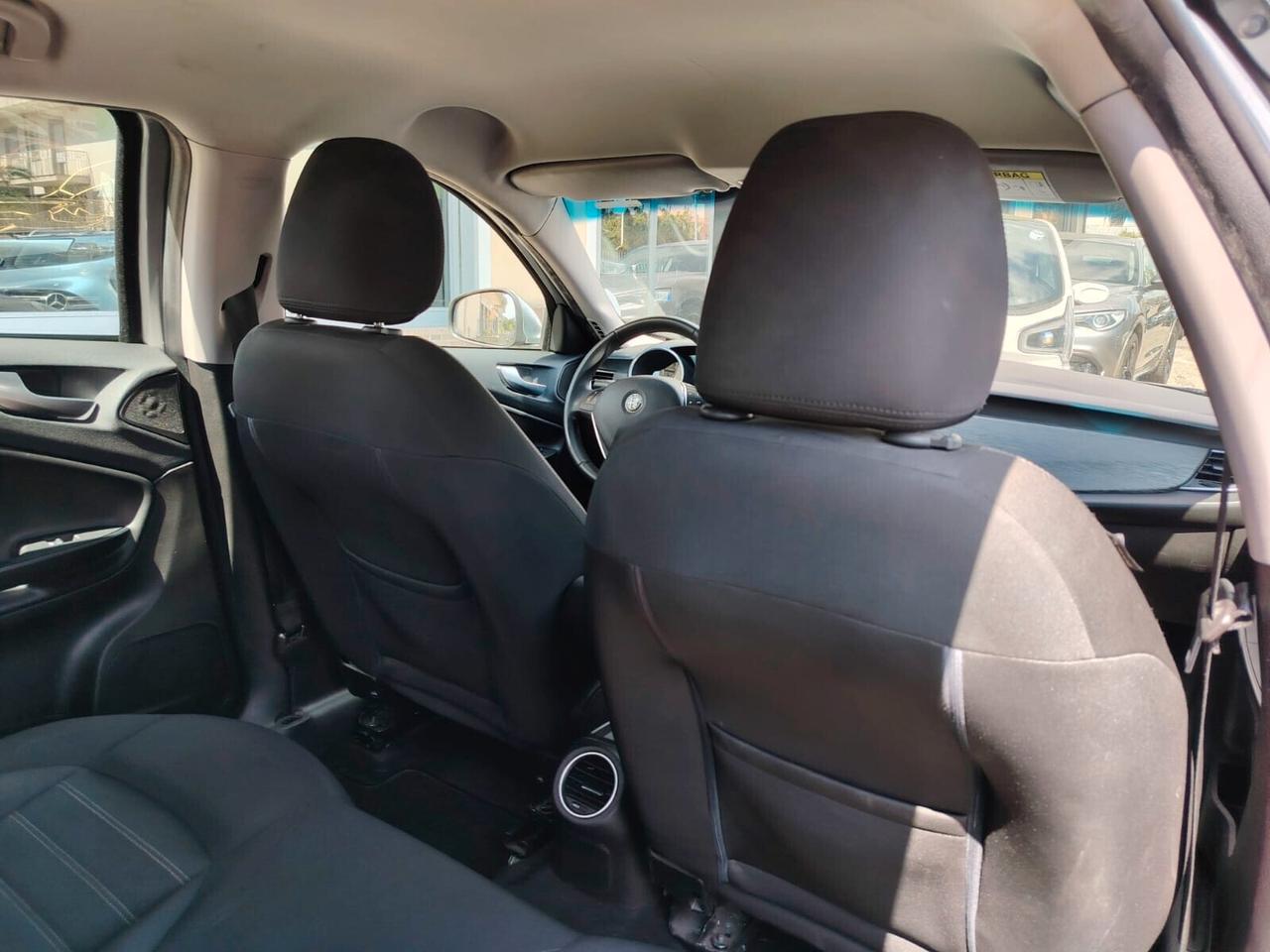 Alfa Romeo Giulietta 1.6 JTDm TCT 120 CV