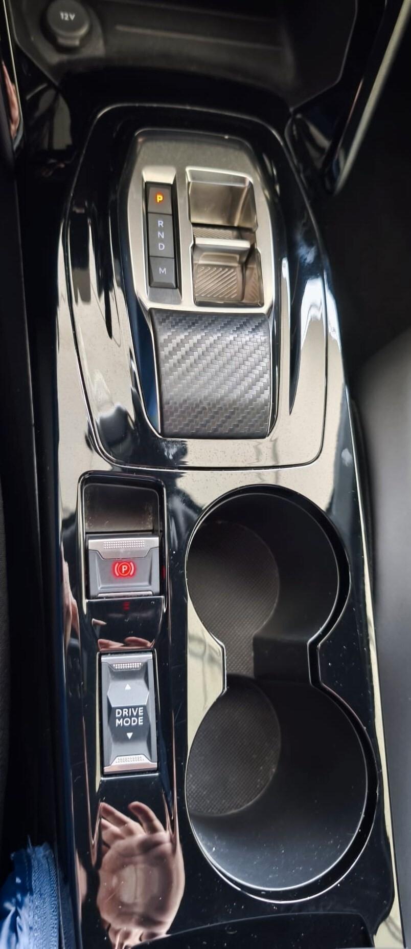 Peugeot 2008 BlueHDi 130 S&S EAT8 Allure Pack