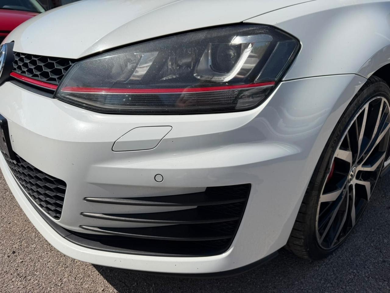 Volkswagen Golf GTI Performance 2.0 TSI 5p. BlueMotion Technology