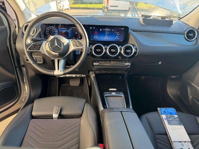 Mercedes-Benz GLA 250 e phev Advanced auto - INCIDENTATA