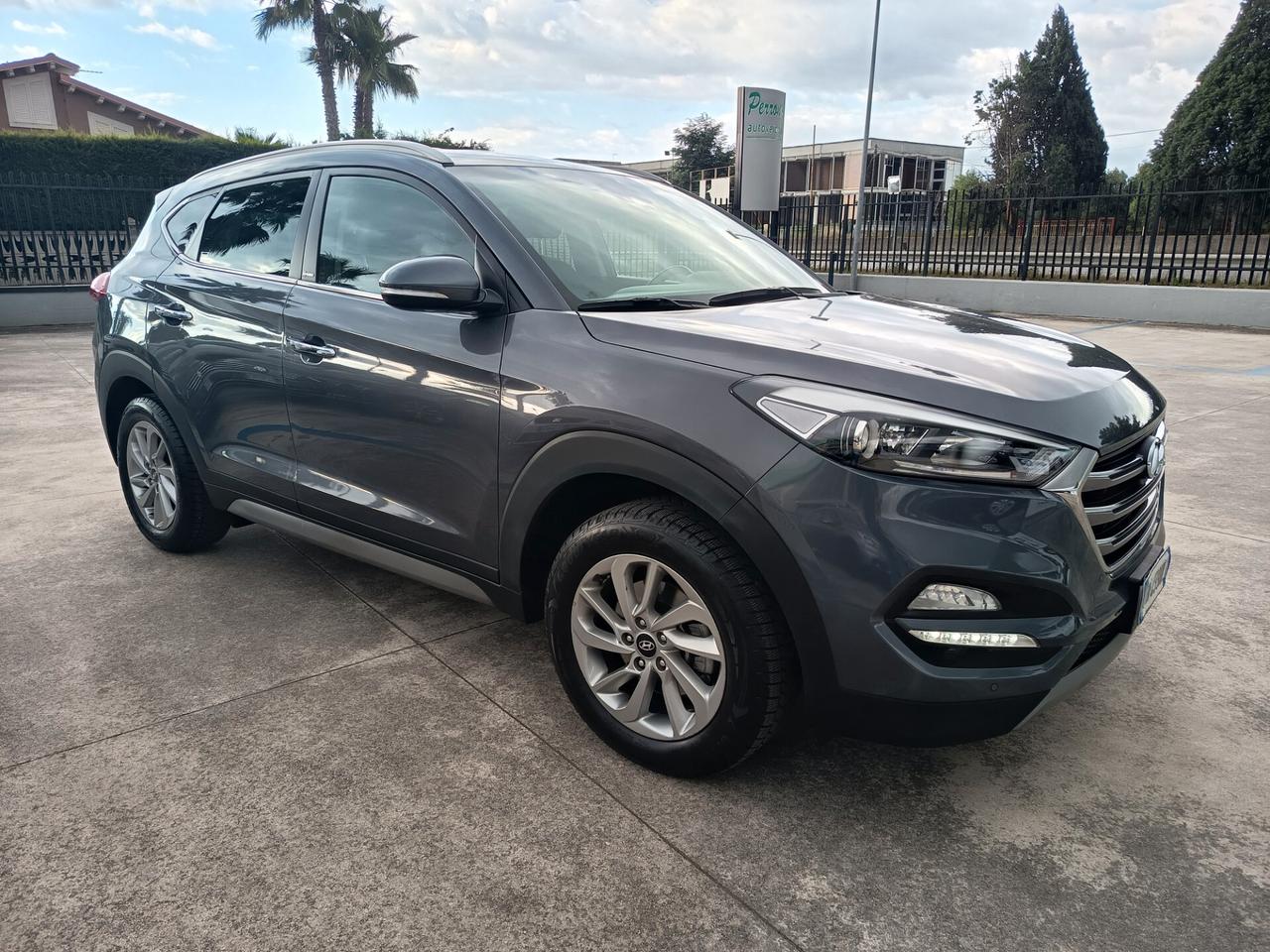 Hyundai Tucson 1.7 CRDi XPossible km 57,000 Gancio Traino