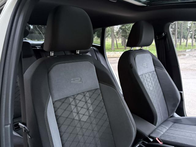 VOLKSWAGEN Taigo 1.0 TSI 116 CV DSG R-Line TETTO APR/PAN