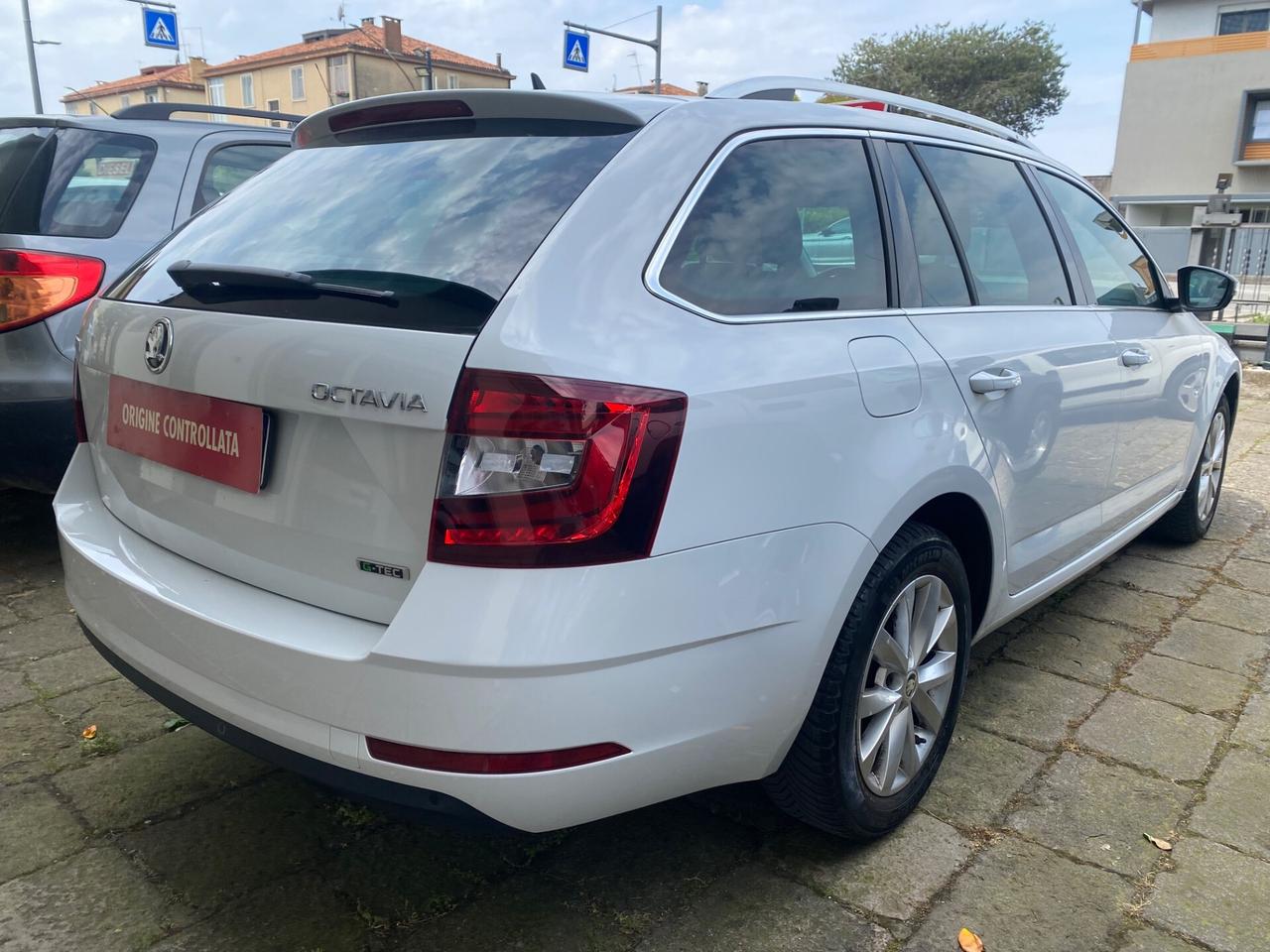 Skoda Octavia 1.5 DSG Wagon Style G-Tec