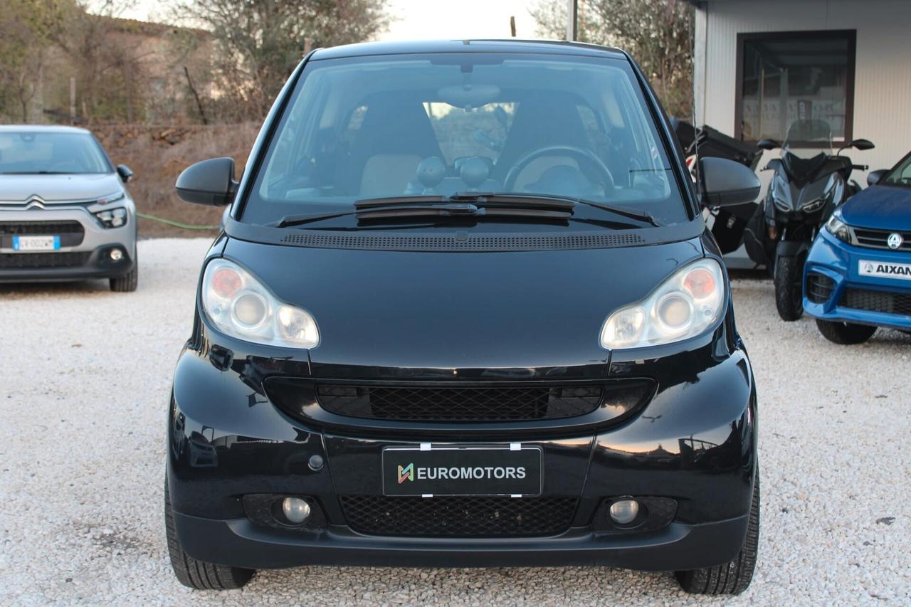 Smart ForTwo 1000 52 kW MHD coupé passion