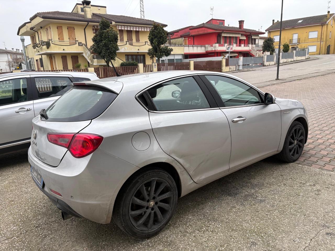 Alfa Romeo Giulietta 2.0 JTDm-2 140 CV Distinctive