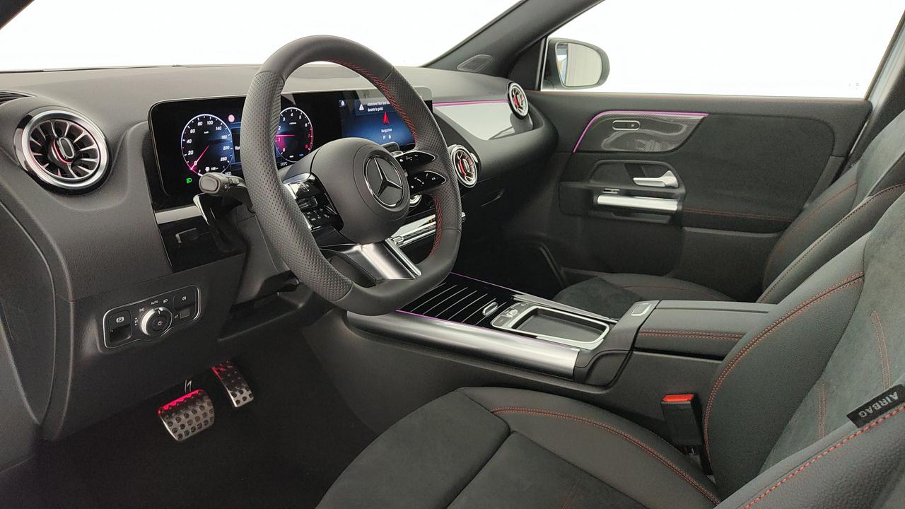 Mercedes-Benz GLA 180 Automatic