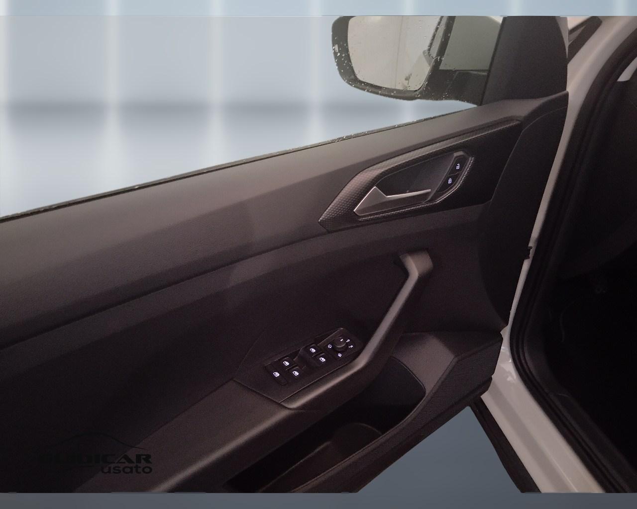 VOLKSWAGEN T-Cross 2019 - T-Cross 1.0 tsi Style 110cv