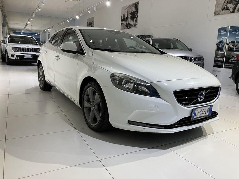 Volvo V40 D3 Geartronic Momentum