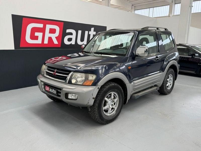 Mitsubishi Pajero Pajero 3.2 16V DI-D 3p. GLX Autocarro