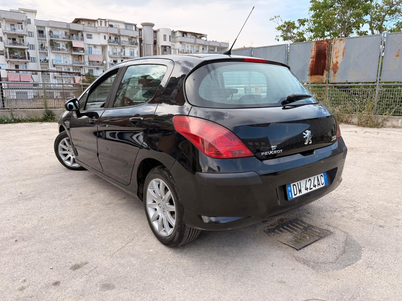 Peugeot 308 Restyling 1.6 HDi 5p. Premium Full Perfett