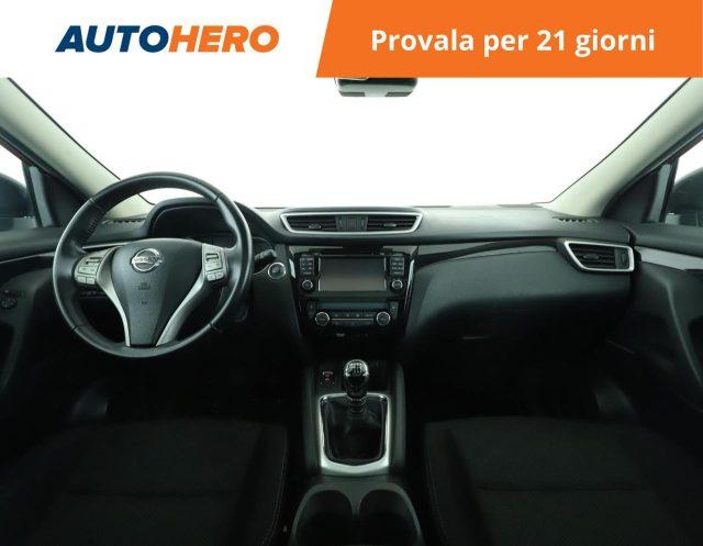 NISSAN Qashqai 1.5 dCi N-Connecta