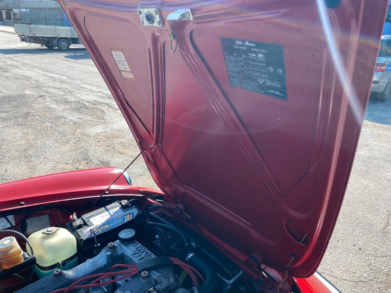 Alfa Romeo Spider DUETTO TARGA ORO