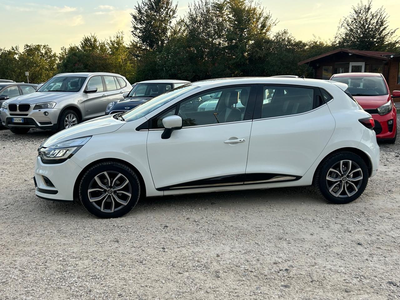 Renault Clio dCi 8V 90CV Start&Stop 5 porte Energy neopatentati