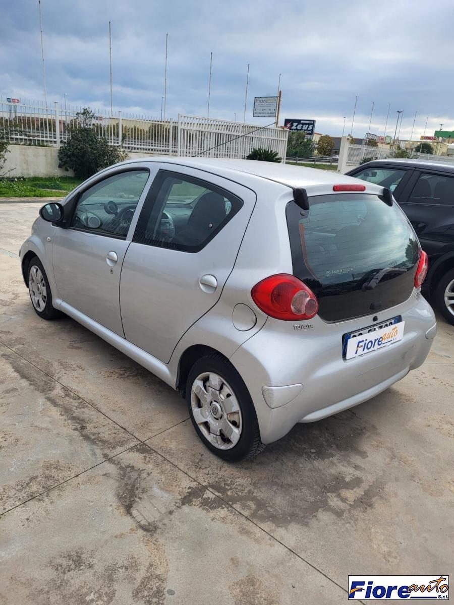 TOYOTA - Aygo - 12V VVT-i 5 porte