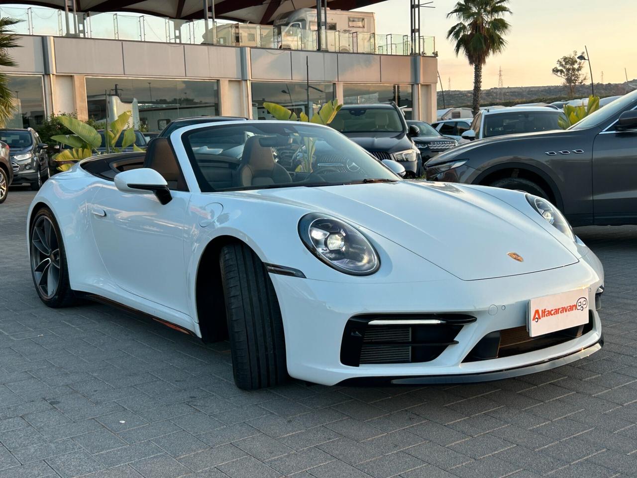 Porsche 992 911 Cabrio 3.0 Carrera 4S auto