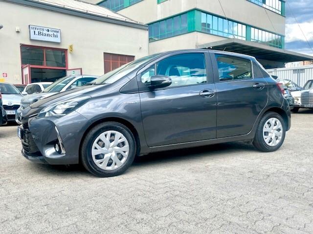 Toyota Yaris 1.5 Hybrid 5 porte Business Garanzia 12M