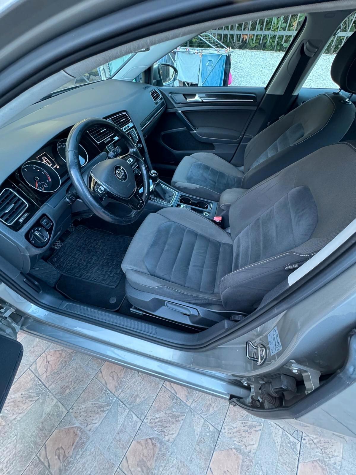 Volkswagen Golf Business 1.6 TDI 5p. Highline